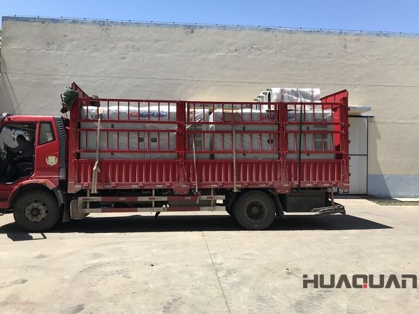 2018年5月30日一臺150kw和一臺300kw組自動化柴油發電機順利發往甘肅省平涼市