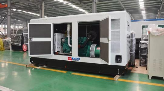 2月25日，尹先生從華全動力采購的75kw靜音式防雨棚柴油發電機組順利發往云南省